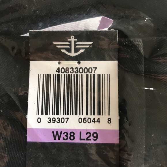 Dockers Slim Fit D1 Flat Front Signature Khaki Size 38 x 29 Grey - Picture 2 of 4